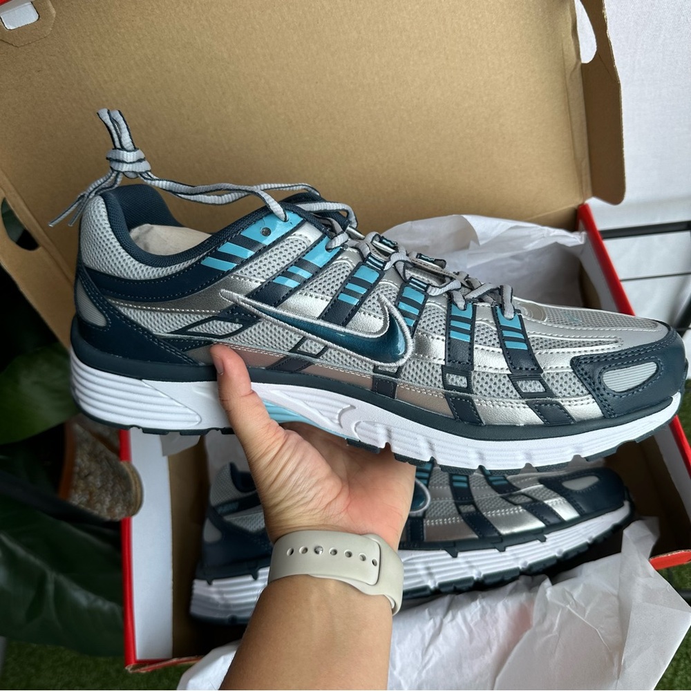 NEW IN BOX Nike P-6000 Running Shoes Sneakers Navy Blue & Silver / Size Mens 13 - Picture 9 of 9